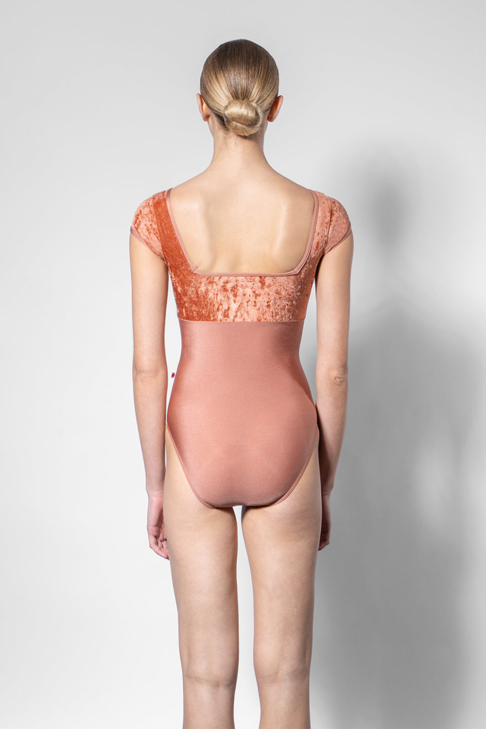 Marieke Duo leotard in N-Rosewood body color with CV-Amaretto top color & Cap sleeves and N-Rosewood trim color