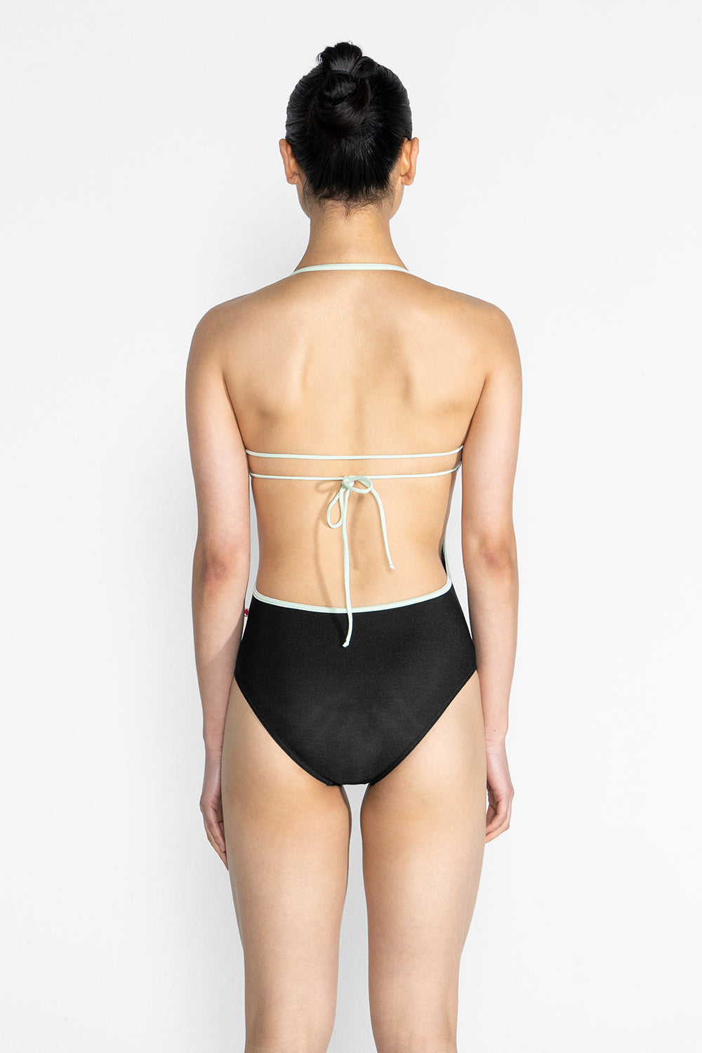 Kate leotard in N-Black body color with T-Pistachio trim color