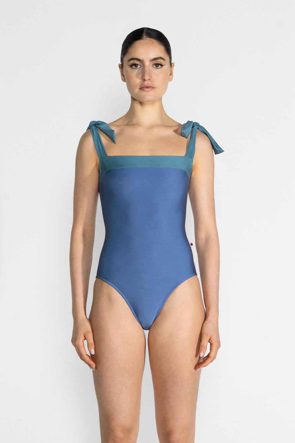 Mimi leotard in N-Arctic body color with N-Frost top color