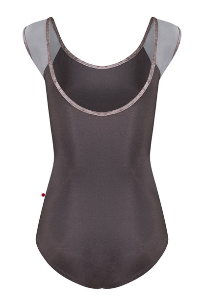Kids Wendy leotard in N-Shadow body color with N-Sterling sleeve color and CV-Phantom trim color