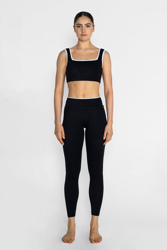 Lisa leggings in M-Black main color with T-White trim color